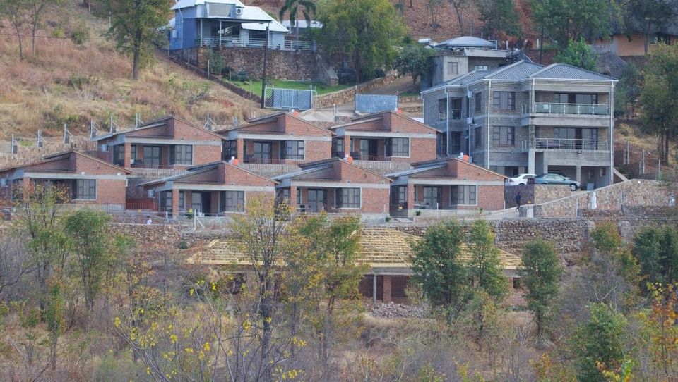 samanyanga_resort 